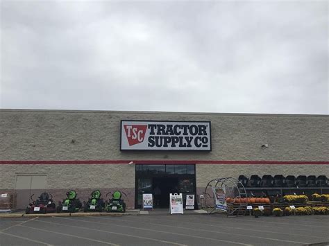 hamlin tractor supply